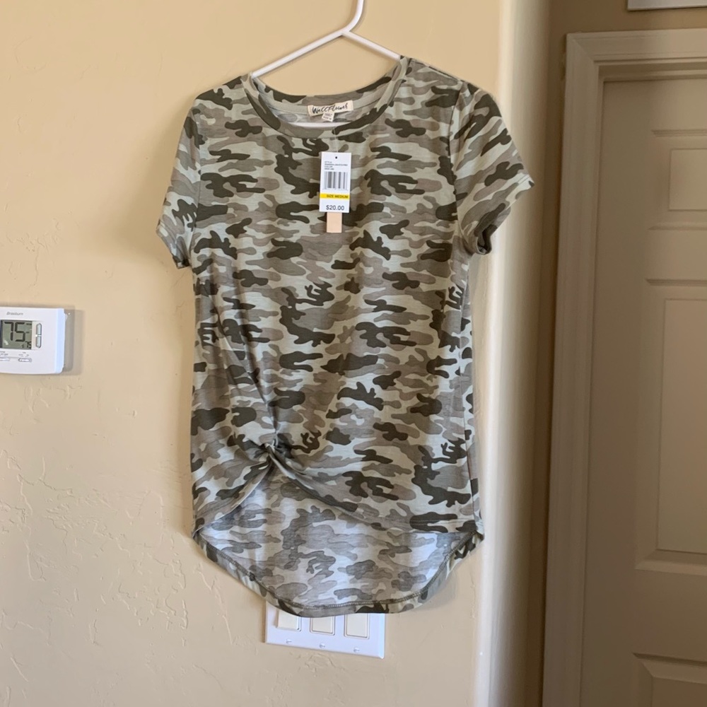 Olive camo tee